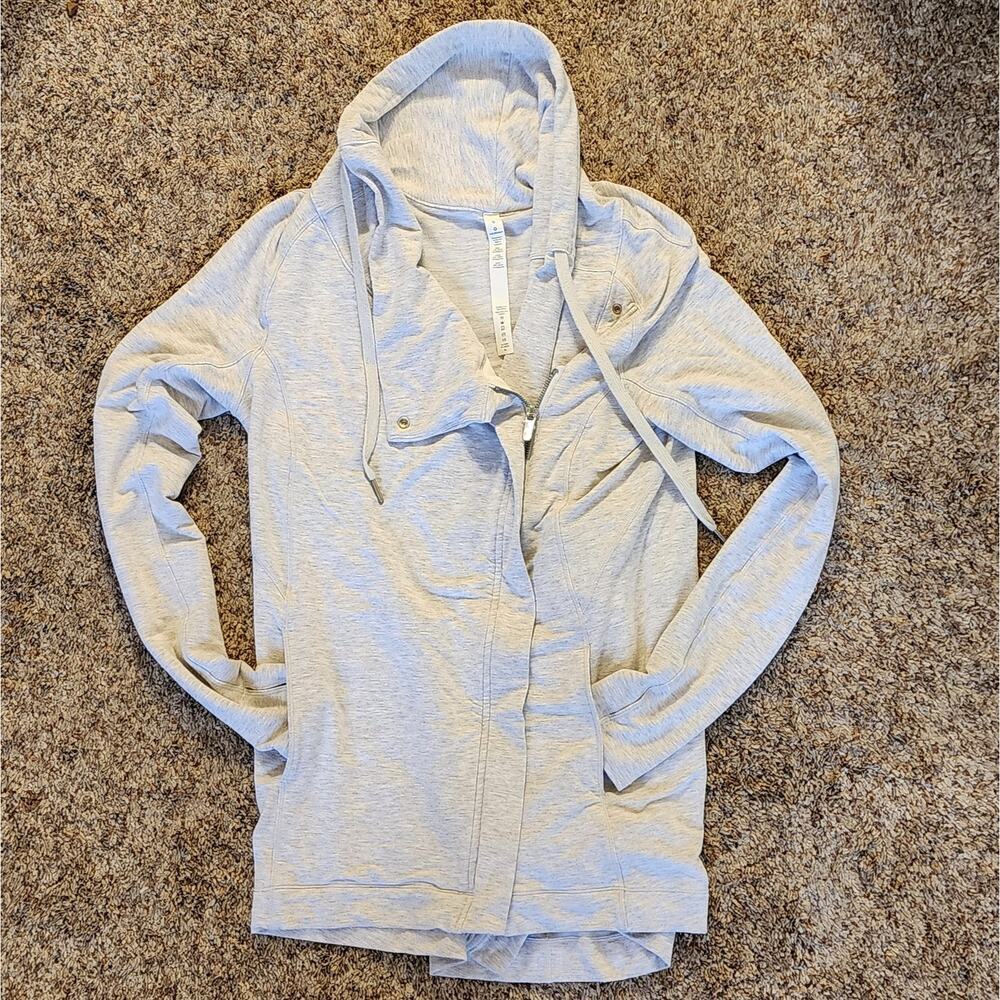 Lululemon Coast Easy Wrap Size 2 Heather Gray Pilates Princess Soft‎ Life Rare